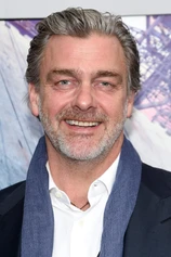 Foto de Ray Stevenson