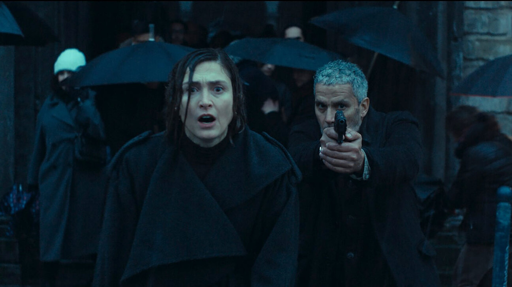 Sami Bouajila y Julie Gayet en Abyss