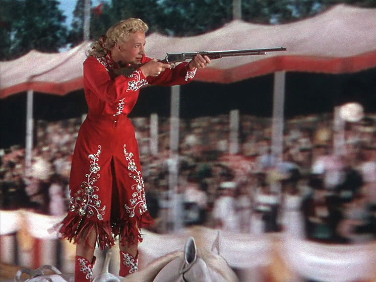 Betty Hutton en La Reina del Oeste