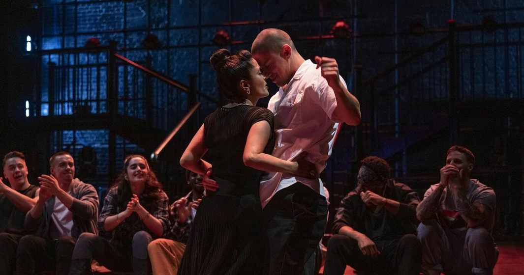 Salma Hayek y Channing Tatum en el-ultimo-baile-de-magic-mike