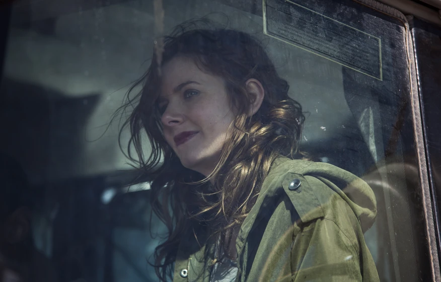 Rachel Hurd-Wood en segundo-origen