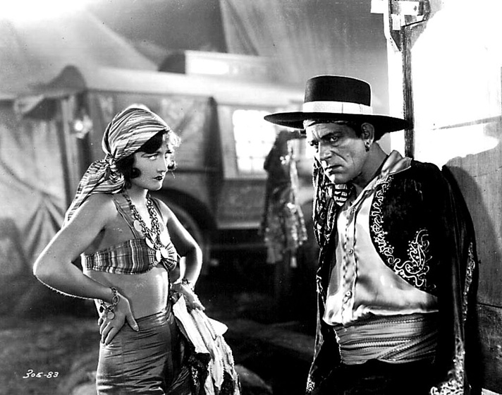 Joan Crawford y Lon Chaney en Garras Humanas