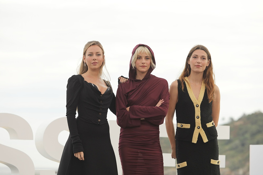 Ester Expósito, Malena Villa y Mathilde Ollivier en El Llanto (Festival de San Sebastián. Septiembre 2024)