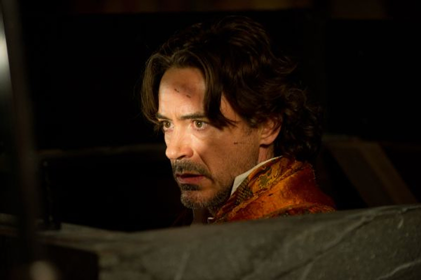 Robert Downey Jr. en Sherlock Holmes: Juego de sombras