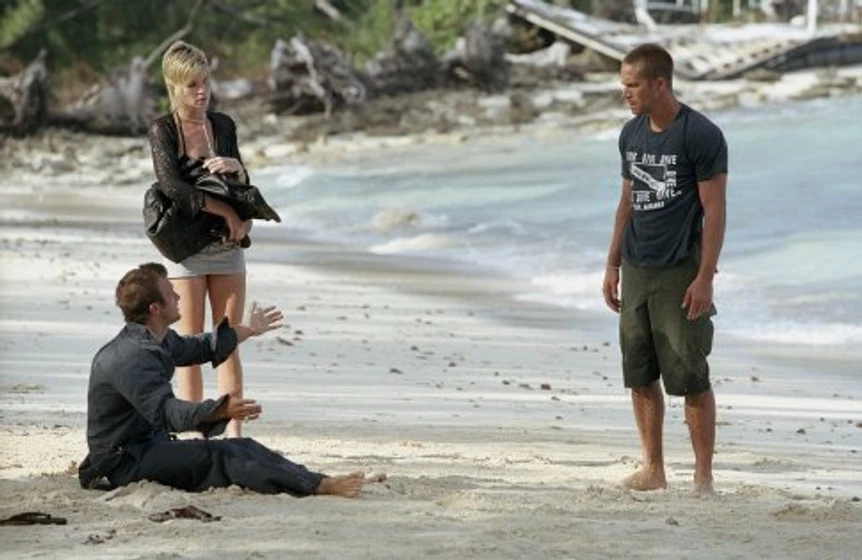 Paul Walker, Scott Caan y Ashley Scott en inmersion-letal