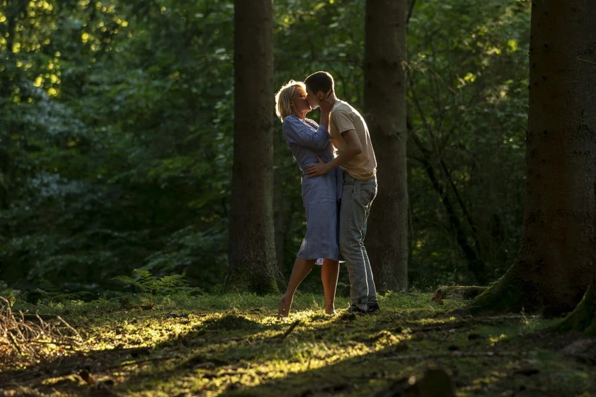 Trine Dyrholm y Gustav Lindh en reina-de-corazones