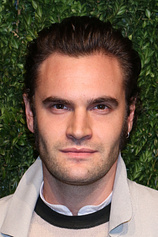 picture of actor Tom Bateman