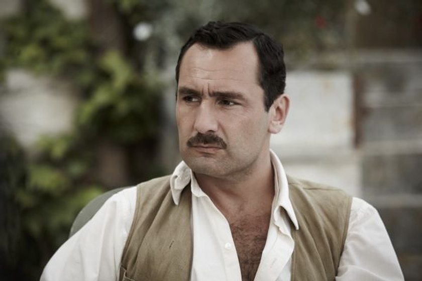 Gilles Lellouche en Thérèse D.