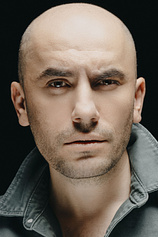 picture of actor Giray Altınok
