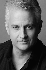 picture of actor Peter Linka