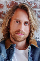 picture of actor Eric Nelsen