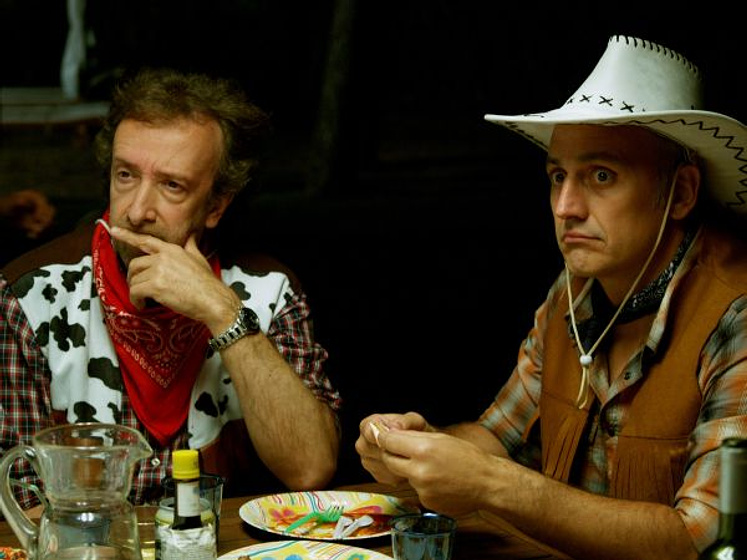 Alberto Jiménez y Eduardo Blanco en Pájaros Muertos