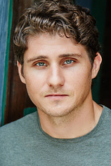 picture of actor Joshua Brennan