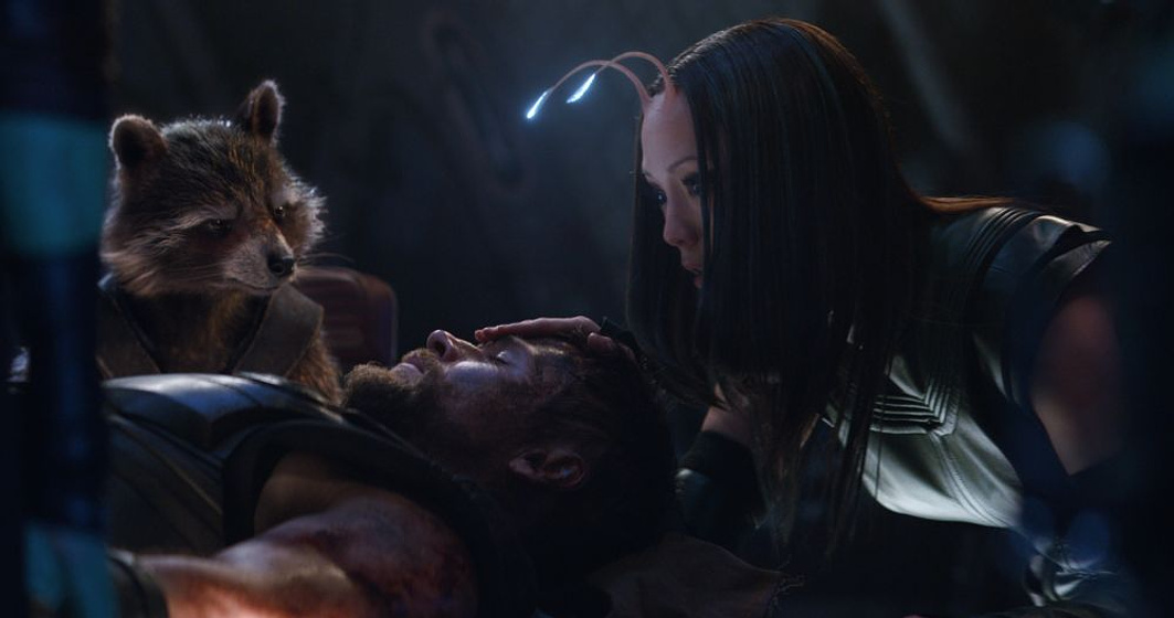 Chris Hemsworth y Pom Klementieff en Vengadores. Infinity War