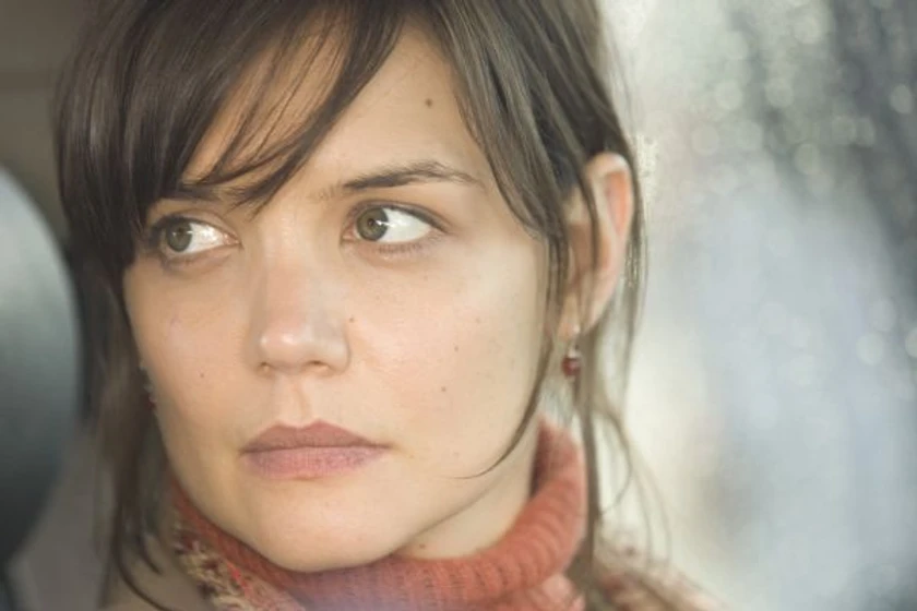 Katie Holmes en No tengas miedo a la oscuridad
