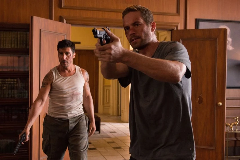 Paul Walker y David Belle en brick-mansions-la-fortaleza