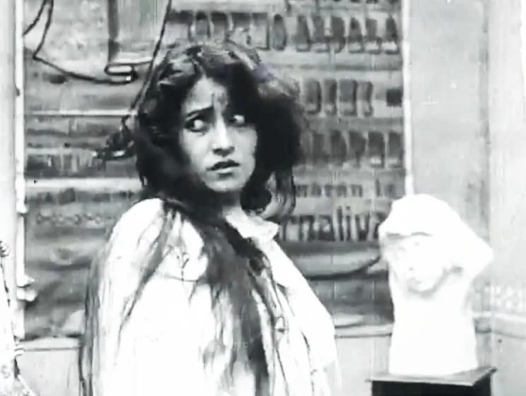 Elena Sánchez Valenzuela en santa-1918