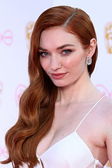 picture of actor Eleanor Tomlinson