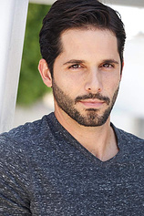 picture of actor Lucas Velazquez