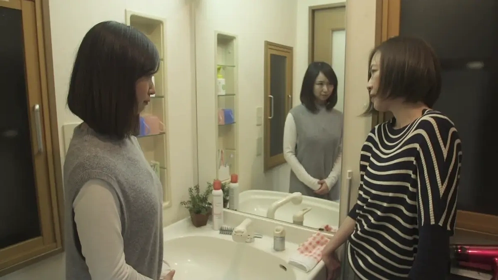 Imagen de the-temptation-came-at-stormy-night