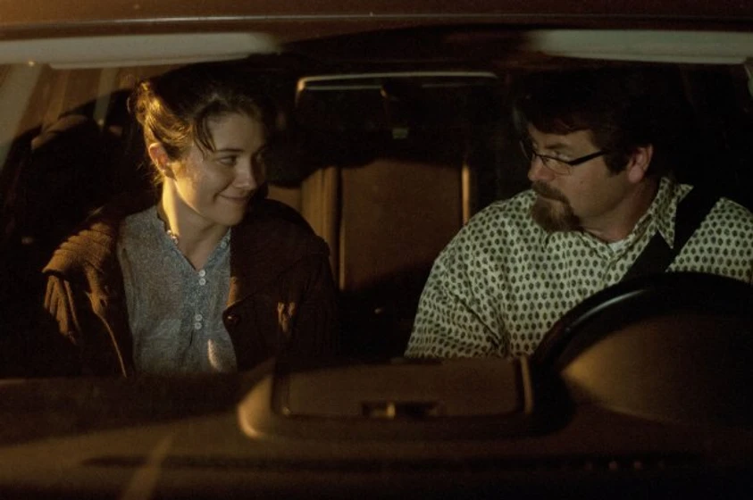 Nick Offerman y Mary Elizabeth Winstead en smashed