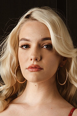 picture of actor Kenna James