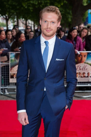 Sam Reid en belle-2013 (Premiere en Londres. 2014)