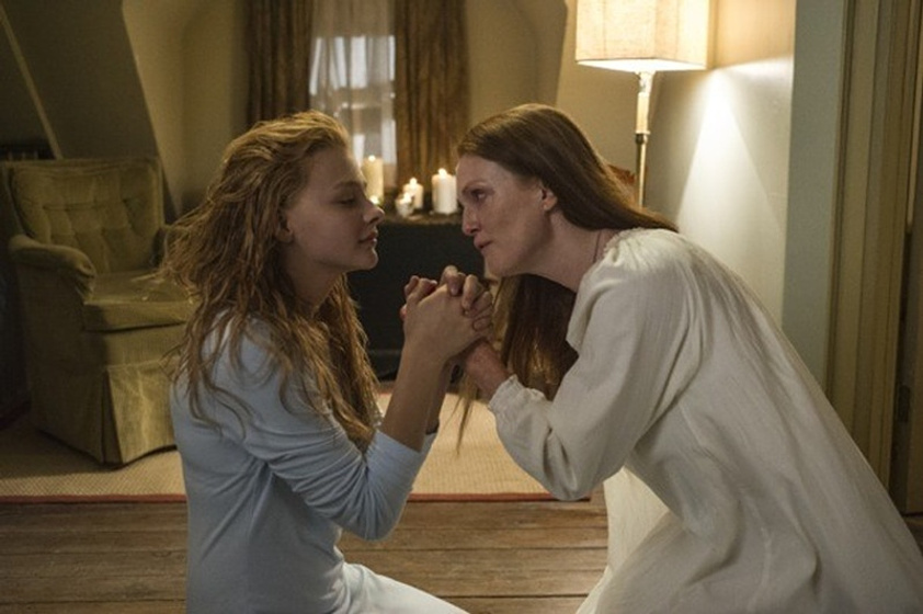 Julianne Moore y Chloë Grace Moretz en Carrie