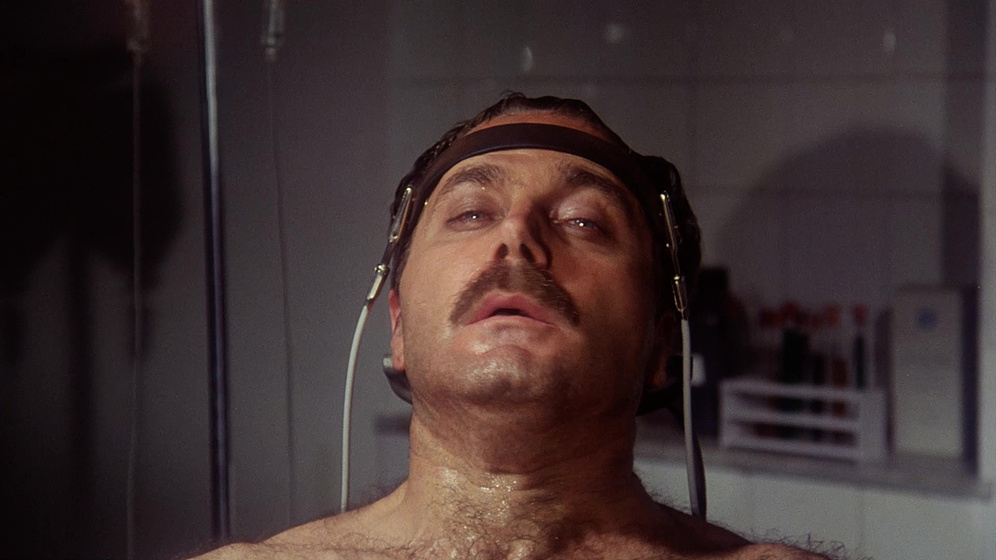Franco Nero en la-salamandra-roja