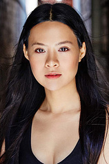 picture of actor Linda Ngo