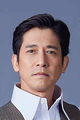 picture of actor Phollawat Manuprasert