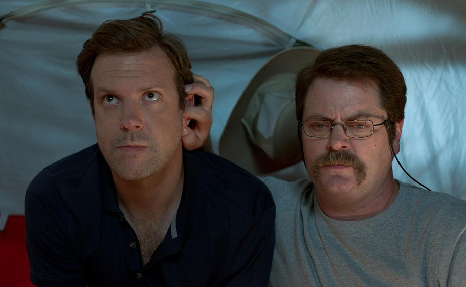 Nick Offerman y Jason Sudeikis en Somos los Miller