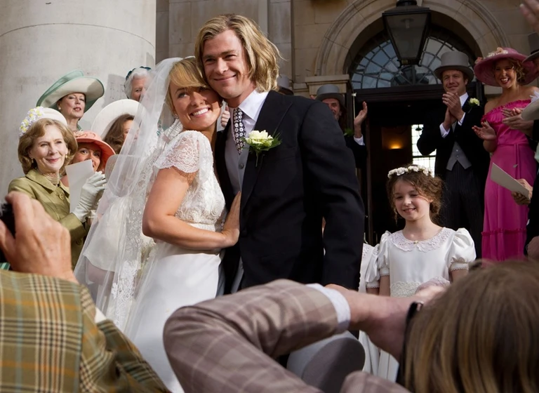 Olivia Wilde y Chris Hemsworth en Rush