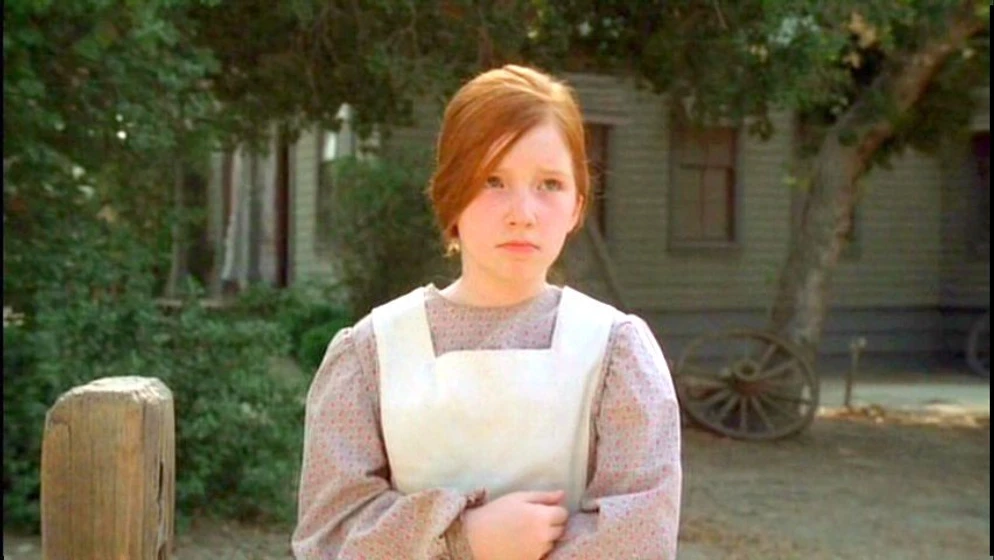 Annalise Basso en y-el-amor-volvio-a-nosotros