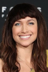 photo of person Maiara Walsh