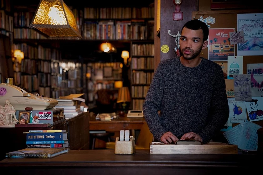 Justice Smith en embaucadores