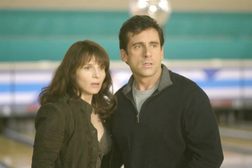 Juliette Binoche y Steve Carell en Como la vida misma
