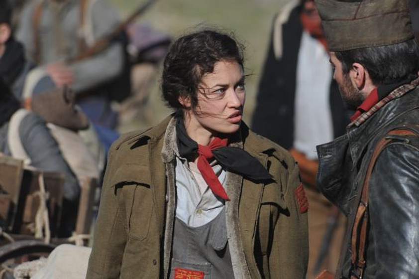 Olga Kurylenko en Encontrarás Dragones