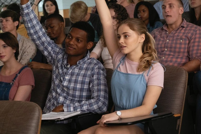 Josephine Langford y Shane Paul McGhie en after-aqui-empieza-todo