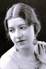 picture of actor Luella Gear
