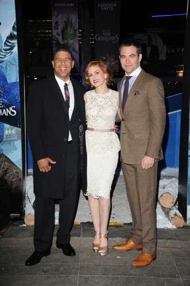 Isla Fisher, Chris Pine y Peter Ramsey en el-origen-de-los-guardianes (Premiere en Londres. Noviembre 2012)