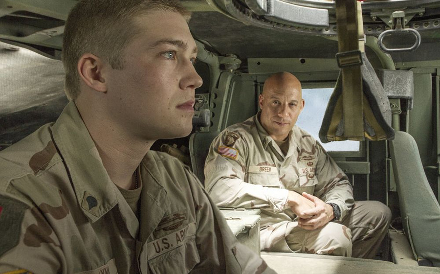 Vin Diesel y Joe Alwyn en Billy Lynn