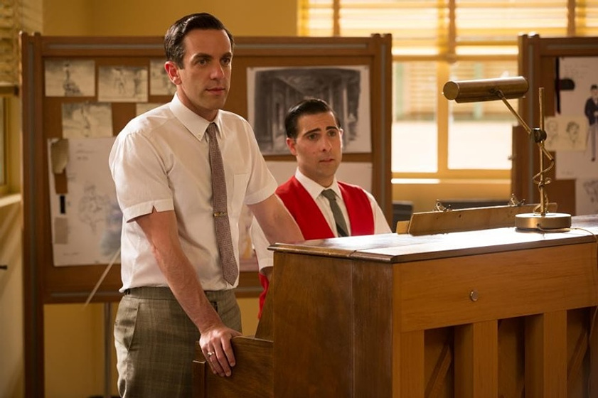 Jason Schwartzman y B.J. Novak en Al Encuentro de Mr. Banks