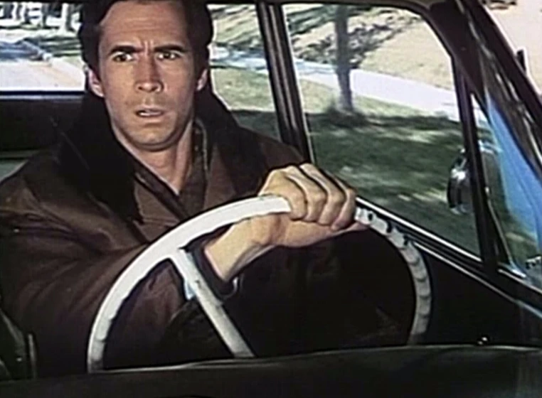 Anthony Perkins en senderos-de-oscuridad