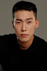 picture of actor Hwang Sung-bin