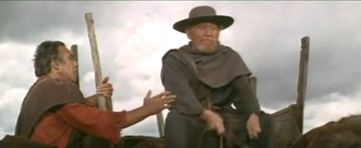 Anthony Quinn y Sam Jaffe en Los Cañones de San Sebastián