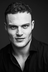 picture of actor Robert Maaser