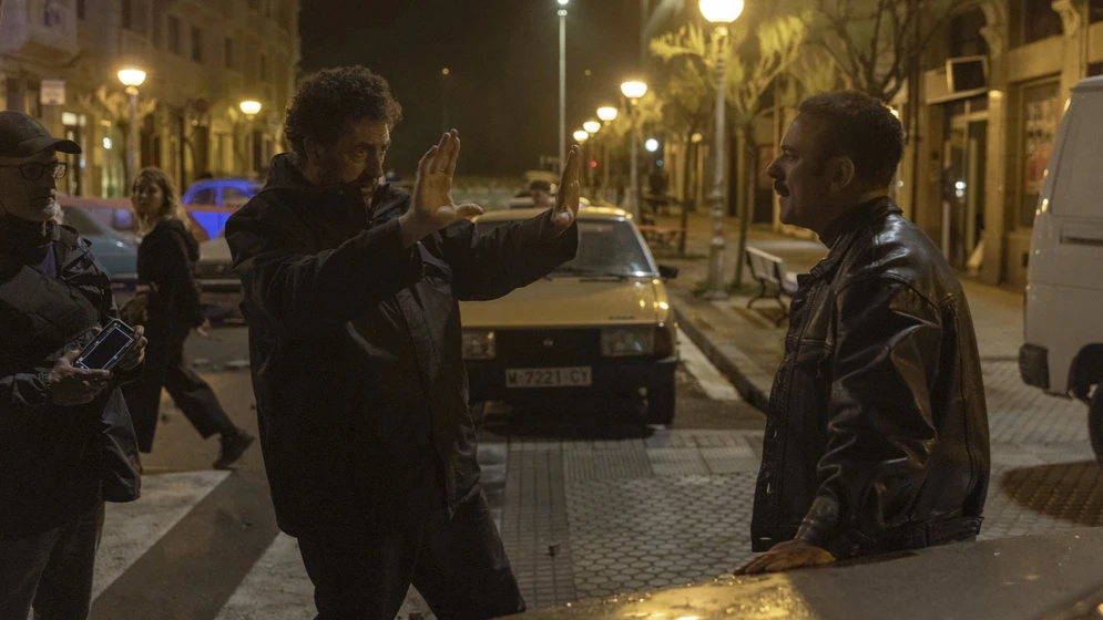 Daniel Calparsoro y Javier Gutiérrez en el-confidente-2027 (Rodaje)