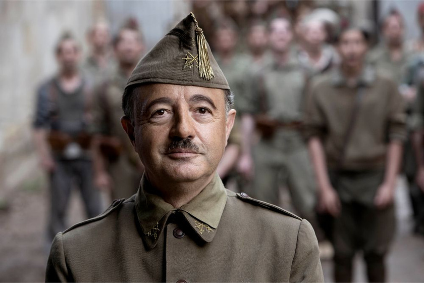 Santi Prego en Mientras dure la Guerra