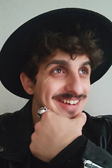 picture of actor Oscar Lasarte